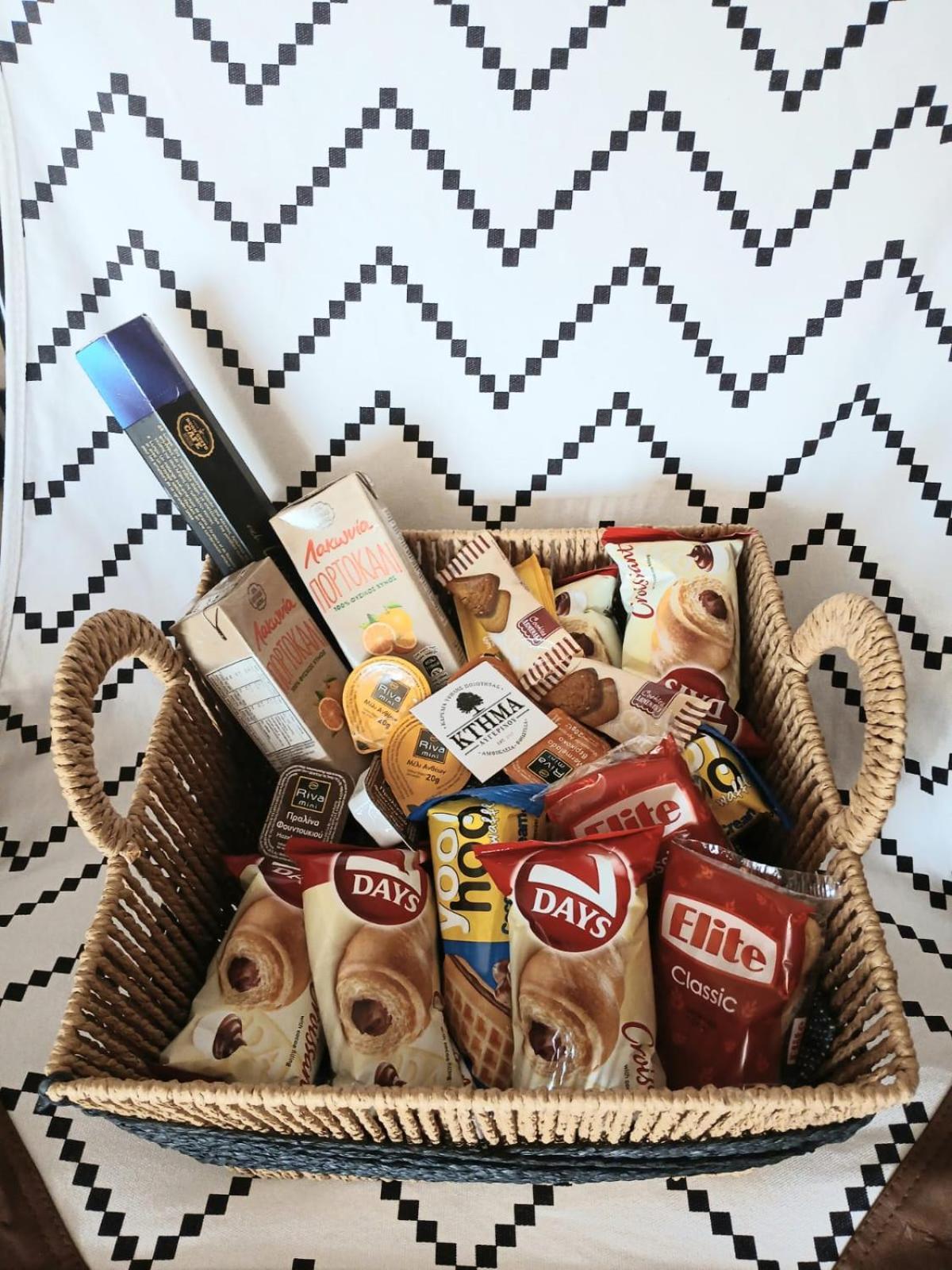 Villa Avgerinos Ηome Breakfast Basket Complimentary Amfikleia Exterior foto
